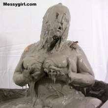 Messygirl: 