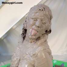 Messygirl: 