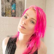 WetLookStu: Emleanne in the shower