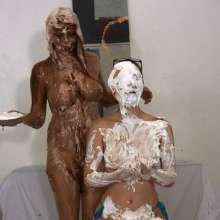 Messygirl: Two New Downloads!  Featuring Kylie and Penelope!