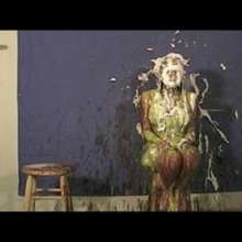 Anglefan.com: Pied in bed!