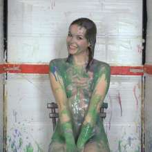 bosunbob: A naked Tylah in the tank and playing Triggerwords