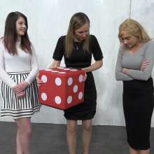 MostWam: Gtg Strip, Rhianne And Emily