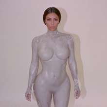 Masher: Kim Kardashian post-bodycast shot