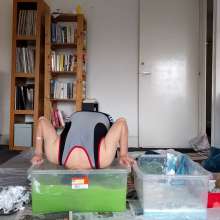 IKeepMineHidden: Roger Plays Feet Or Face With Slime and Shaving Foam