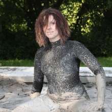FOXY: Jenny in mud pool