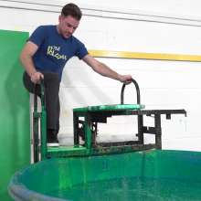 MrWAM: MrWam Pete Dunked into Massive Gunge Tank