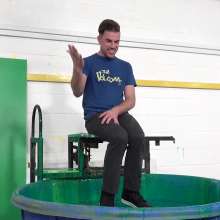 MrWAM: MrWam Pete Dunked into Massive Gunge Tank