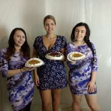 RevSlymsford: 3 Girl Piefight At The Baking Demonstration Bundle
