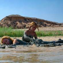 DuncanEdwards: Multi-Girl Mud?