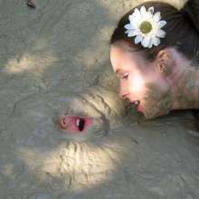 DuncanEdwards: Multi-Girl Mud?