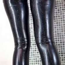 lofw: Tight and wet leatherpants