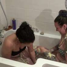 AleshaKing: Alexa King and Lyndsey Playing with Custard in the Bath