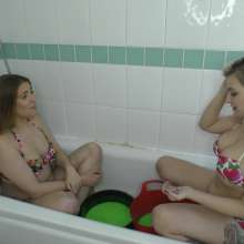 TheGungeZone: Bad Dolly and Miss C's Messy Gunge Bath