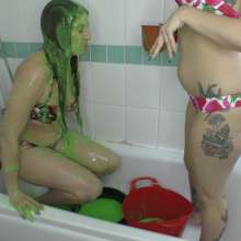 TheGungeZone: Bad Dolly and Miss C's Messy Gunge Bath
