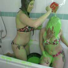 TheGungeZone: Bad Dolly and Miss C's Messy Gunge Bath