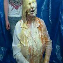 123gunge: For those who like ladies with large assets!