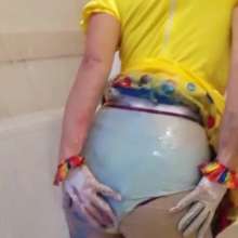 Cinqgirlracer: Cinq in Circus Clown Fun!