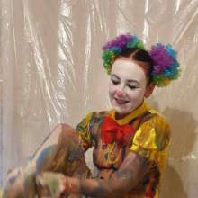 Cinqgirlracer: Cinq in Circus Clown Fun!