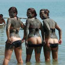 MoMud: Web find--mud pics