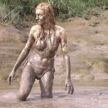 FOXY: New video maxi mud
