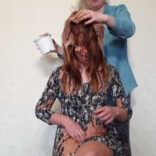 Top Messy Girls: Girl Gets Chocolate Hair