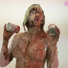 GirlsGetGunged: 