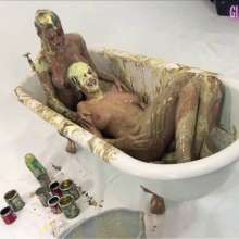 GirlsGetGunged: 