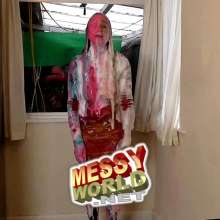 LiquidX: Latest Human Carwash Pics with Olivia
