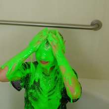 messyhot: Jade Gets Her First Total Gunge Experience