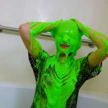 messyhot: Jade Gets Her First Total Gunge Experience