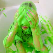 messyhot: Jade Gets Her First Total Gunge Experience