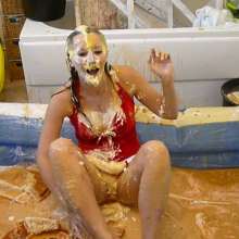 Djmeak: Jess Santa Pies