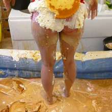 Djmeak: Jess Santa Pies