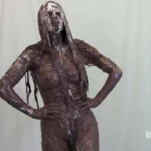 Messygirl: The Pissed Off Glamour Model