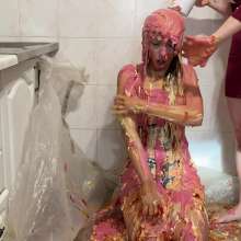Top Messy Girls: 1 Crazy Videos of a Girl Poured a Lot of Products