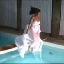 mad_mick_at: Beyonce: Making of 'Halo' (music video)