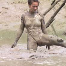 FOXY: A wonderful mud video