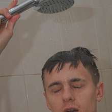 Wet Live Team: Relax Shower and Ruslan in Socks with the Inscription 18+