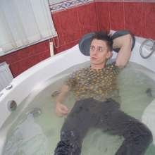Wet Live Team: Relax Shower and Ruslan in Socks with the Inscription 18+