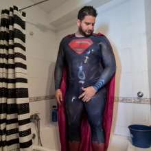 Polarwet: Superman Vs Kyptonian Slime