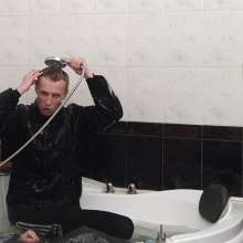 Wet Live Team: These Guys Are Big WAM Enthusiasts Filming Themselves