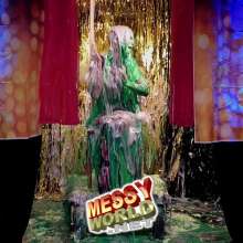 LiquidX: tMe: Verity Scott rides The MessyWorld eXpress