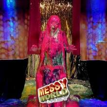 LiquidX: tMe: Verity Scott rides The MessyWorld eXpress