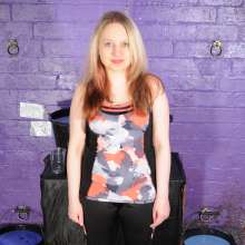 DungeonMasterOne: Gunge Filled Yoga Pants with Friday and Felicity!