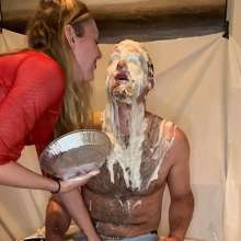 PrettyPieEyes: Last minute pie and slime night!