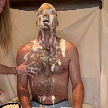PrettyPieEyes: Last minute pie and slime night!