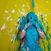 The Man and The Wife: New Download: 'Chloe's Pie Barrage'