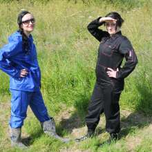 DungeonMasterOne: Waterproofs, overalls, mud!  Honeysuckle and Rosemary, Riverbank Challenge