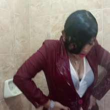 WetPlace: Jazminss Showering Fully-Clothed In The Bathroom